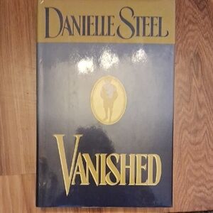 Danielle Steel 'Vanished' Hardcover Book